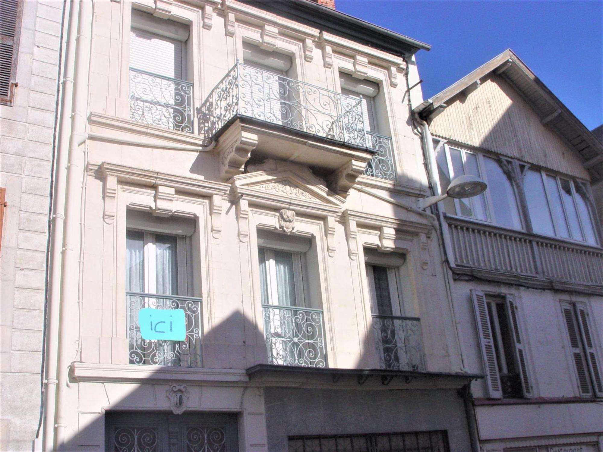 Appartamento Joli T2 Bagneres De Bigorre Centre Esterno foto
